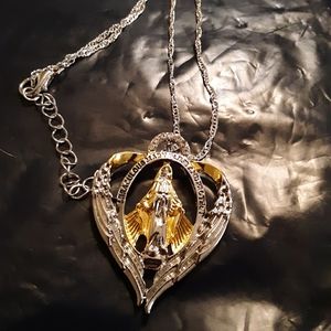 Angel wings silver heart necklace